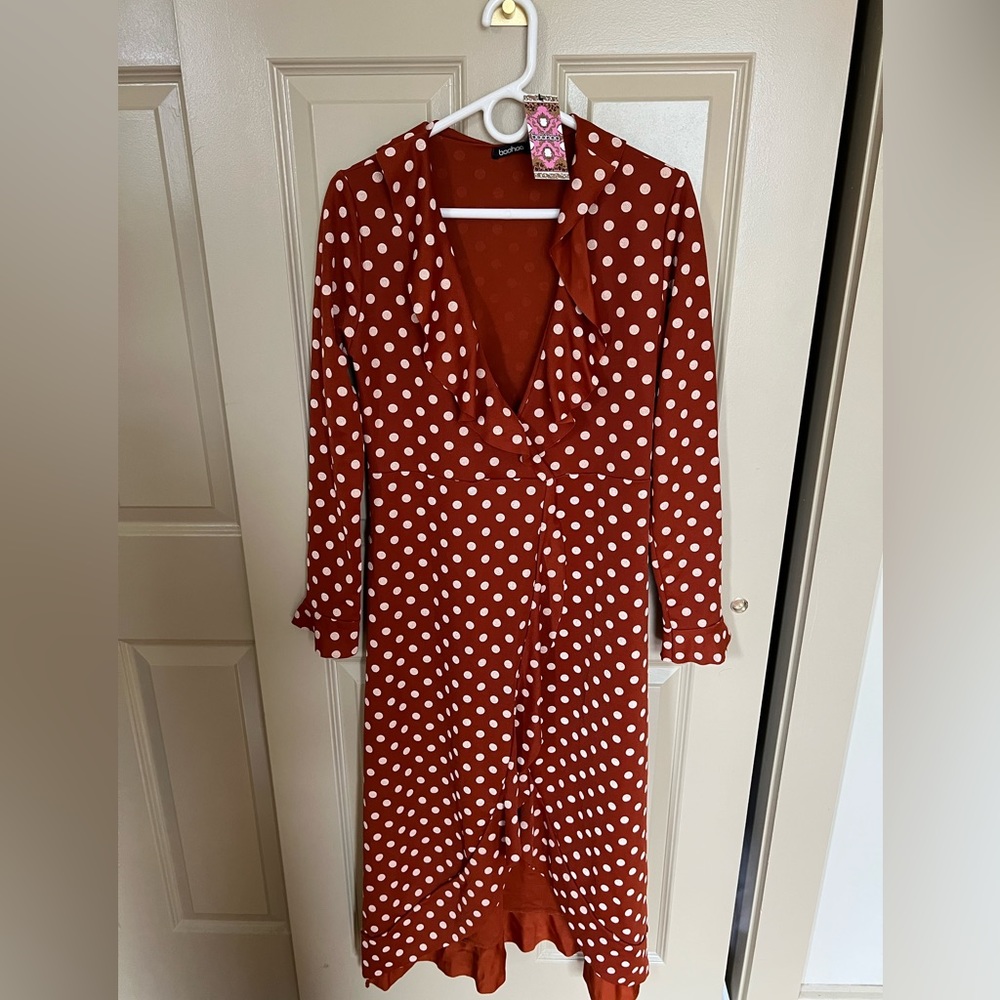 Boohoo Polka Dot Ruffle MIDI Dress US size 10
